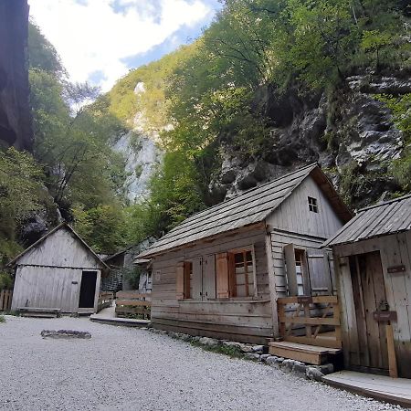 Brunarica Jersin Cerkno Esterno foto